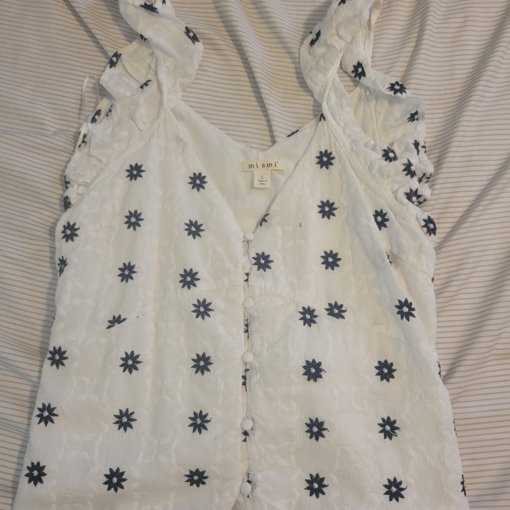 White and blue tank top